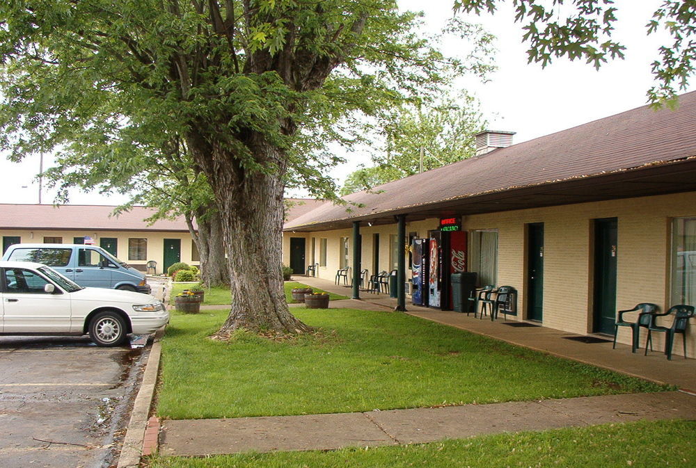 Royal Inn Albany Exterior photo